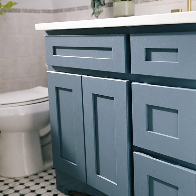 How to Paint Bathroom Vanity Cabinetes